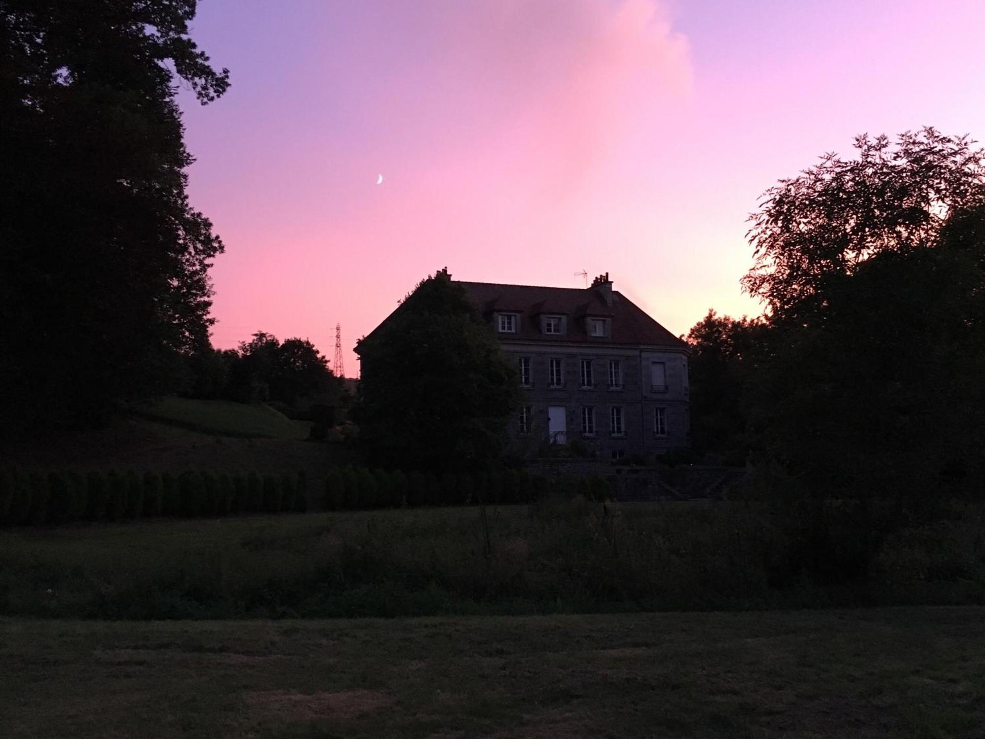 Chateau Anaselle Condé-sur-Noireau Buitenkant foto