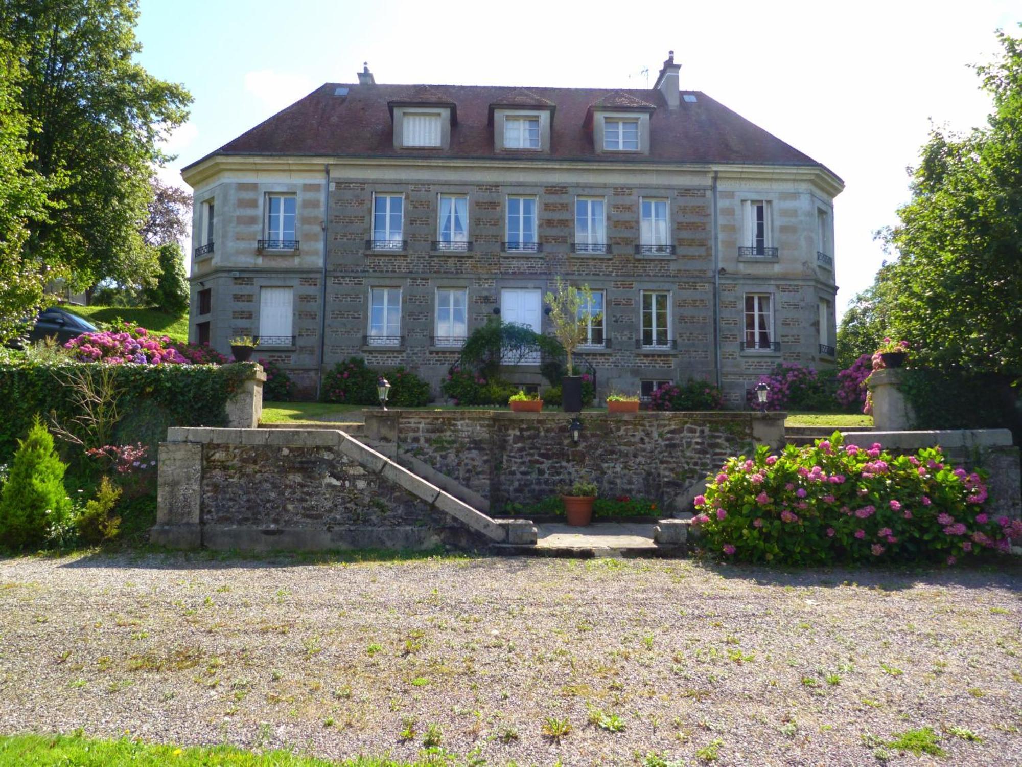 Chateau Anaselle Condé-sur-Noireau Buitenkant foto